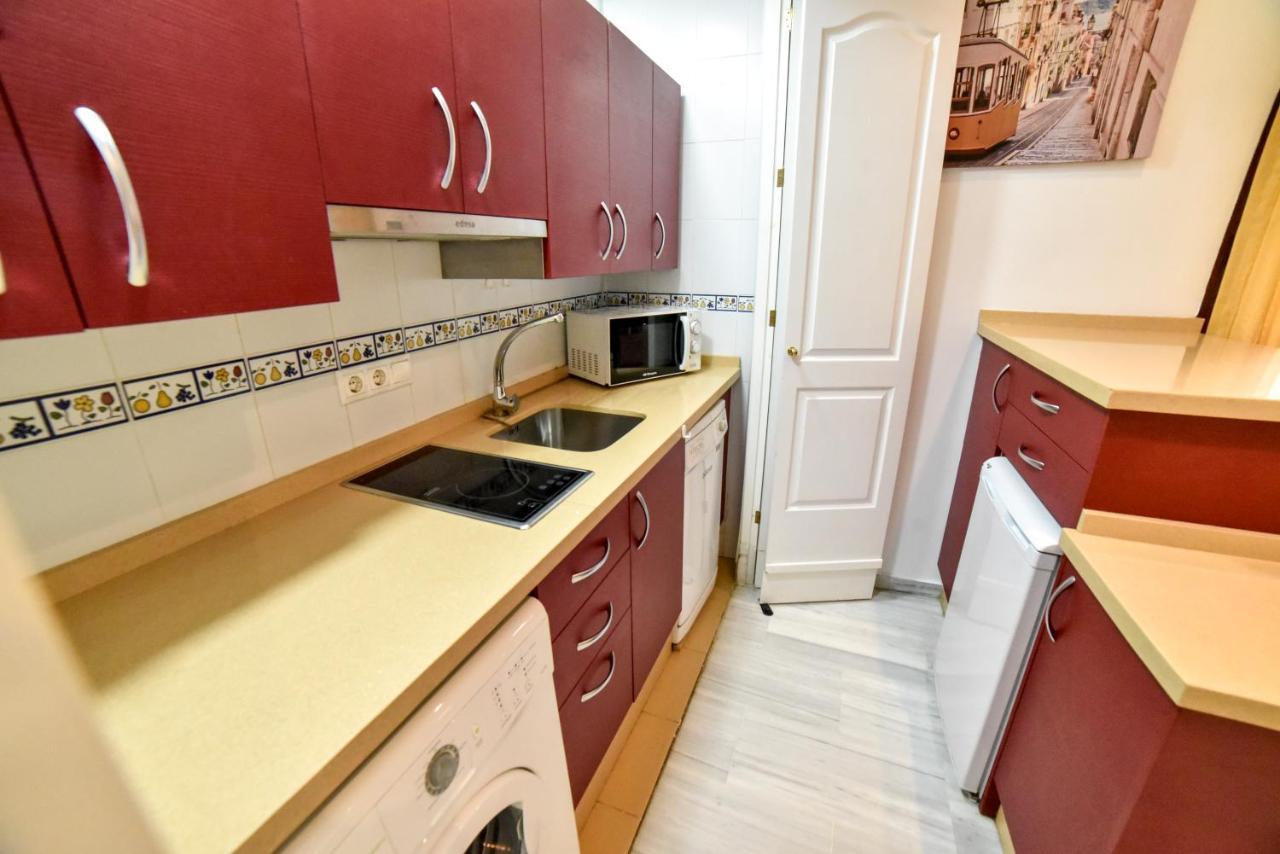 New! City Centre Apartment Seville Luaran gambar