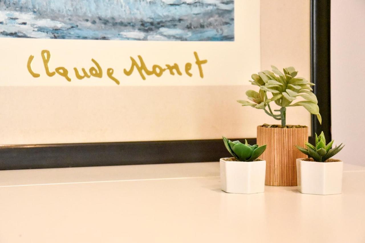 New! City Centre Apartment Seville Luaran gambar